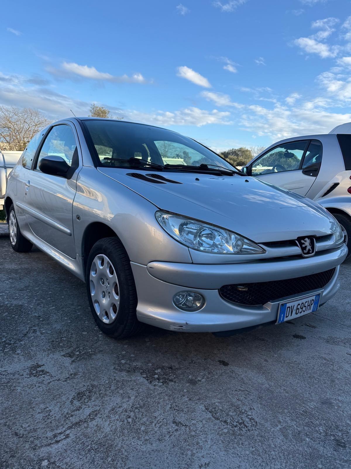 Peugeot 206 1.4 5p. Enfant Terrible