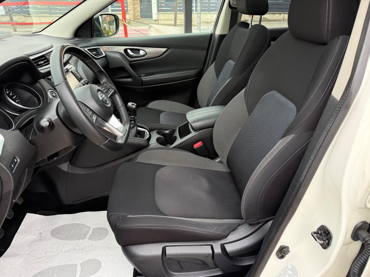 Nissan Qashqai 1.5 dCi 115 CV Tekna.BIACO PERLA