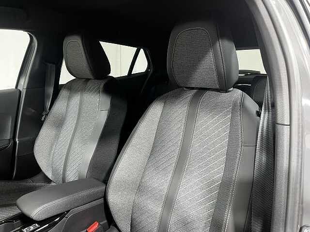 Peugeot 2008 PureTech 100 S&S Allure KM ZERO