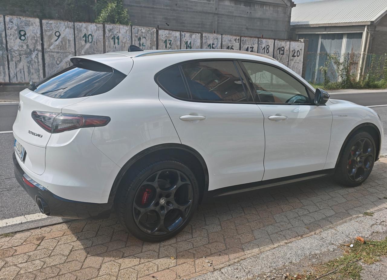Alfa Romeo Stelvio 210 cv Q4 gancio iva veloce competizione