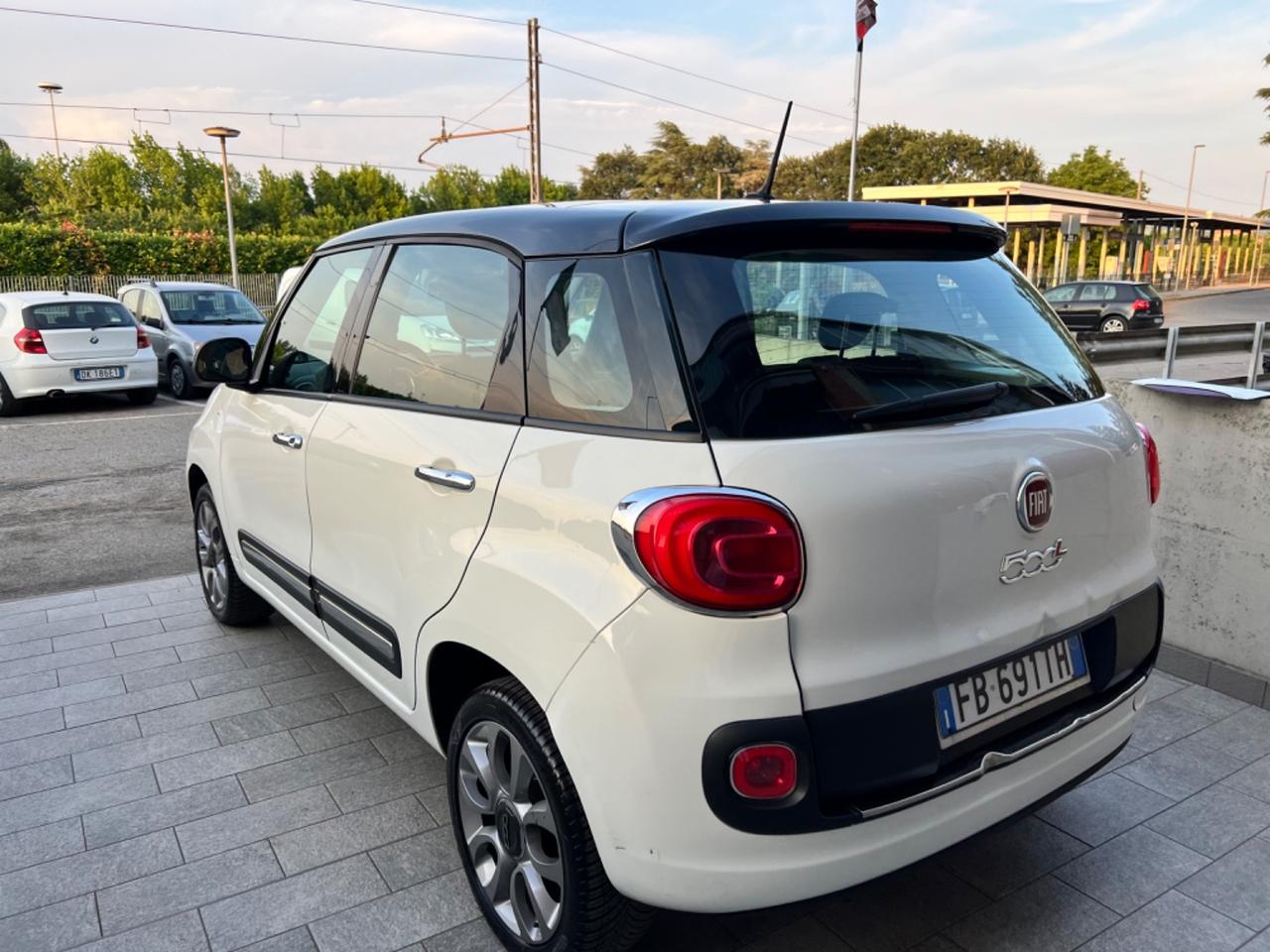 Fiat 500L Living 0.9 TwinAir Turbo Natural Power Lounge