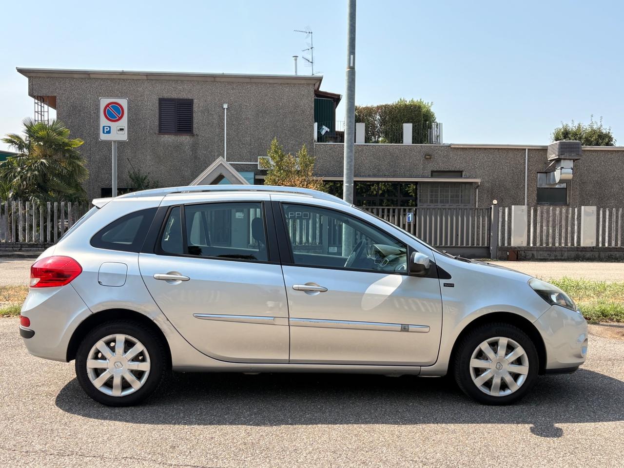 Renault Clio 1.2 Benzina 16V SporTour 2012