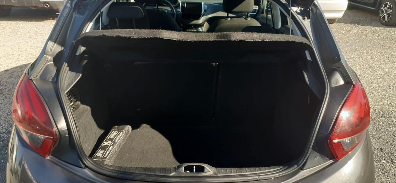 Peugeot 208 2019 - 1.5BlueHDi LB AUTOMOBILI