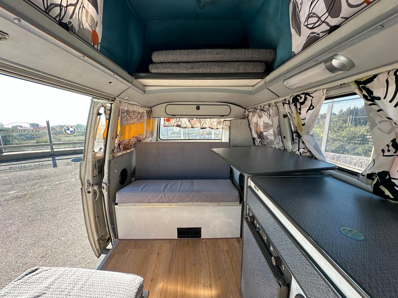 Volkswagen T3 Westfalia Joker "Hochdach" (Tetto Alto rigido)