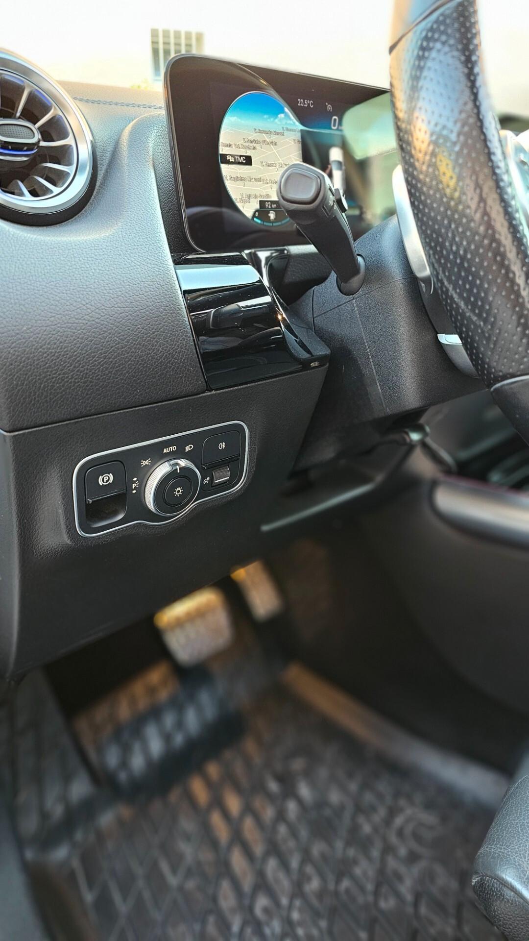 Mercedes-benz GLA 200 d Automatic 4Matic Premium Plus Amg