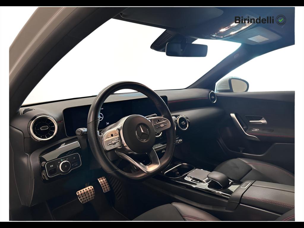 Mercedes-Benz Classe A (W177) - A 200 d Automatic Premium