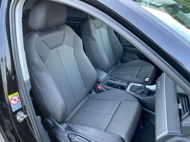 Audi Q3 35 2.0 TDI 150CV S-line interno/esterno S-tronic