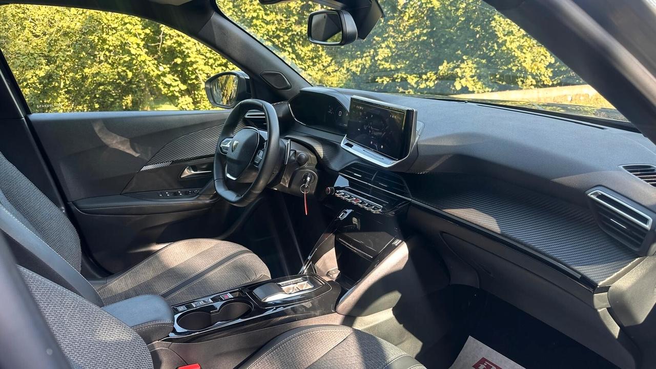 Peugeot 2008 BlueHDi 130 S&S EAT8 Allure 2023 COME NUOVA leggi testo