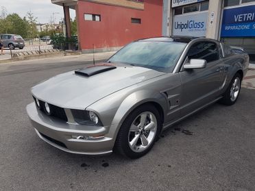 Ford Mustang GT 4.6 v8 kit ROUSH