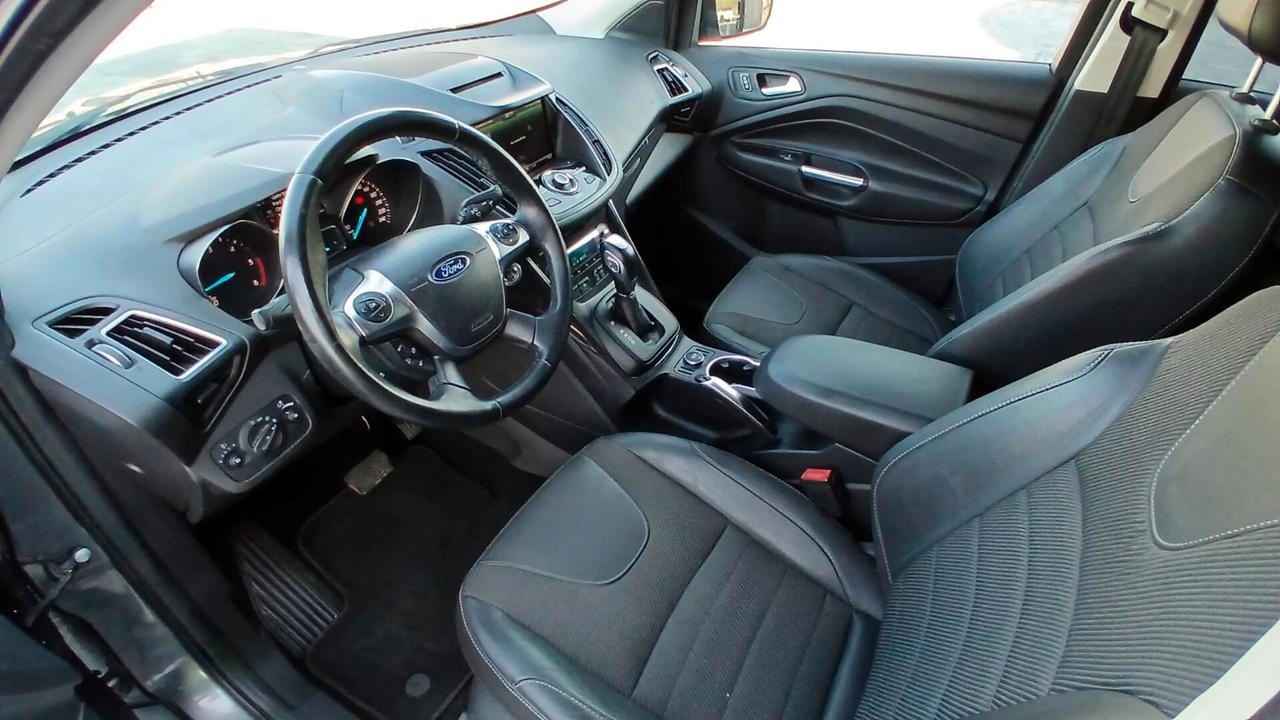 Ford Kuga 2.0 TDCI 150 CV S&S 4WD Titanium