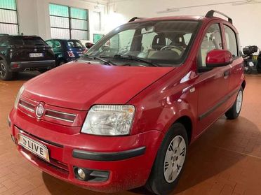 Fiat Panda Panda 1.2 Dynamic 69cv E5-ok neopatentati-