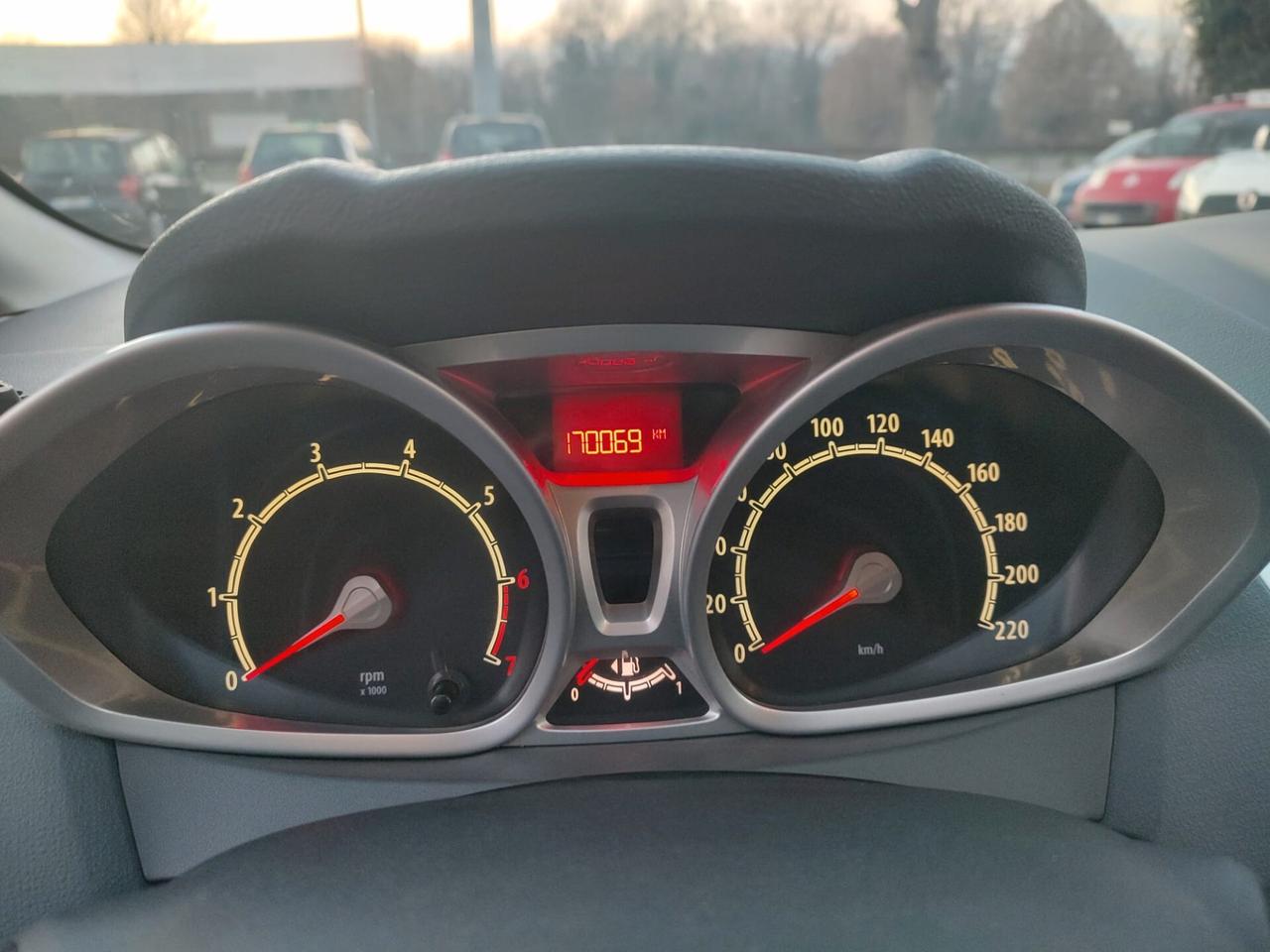 Ford Fiesta 1.4 5 porte Bz.- GPL Titanium, GARANZIA L.12 MESI, OK NEOPATENTATI