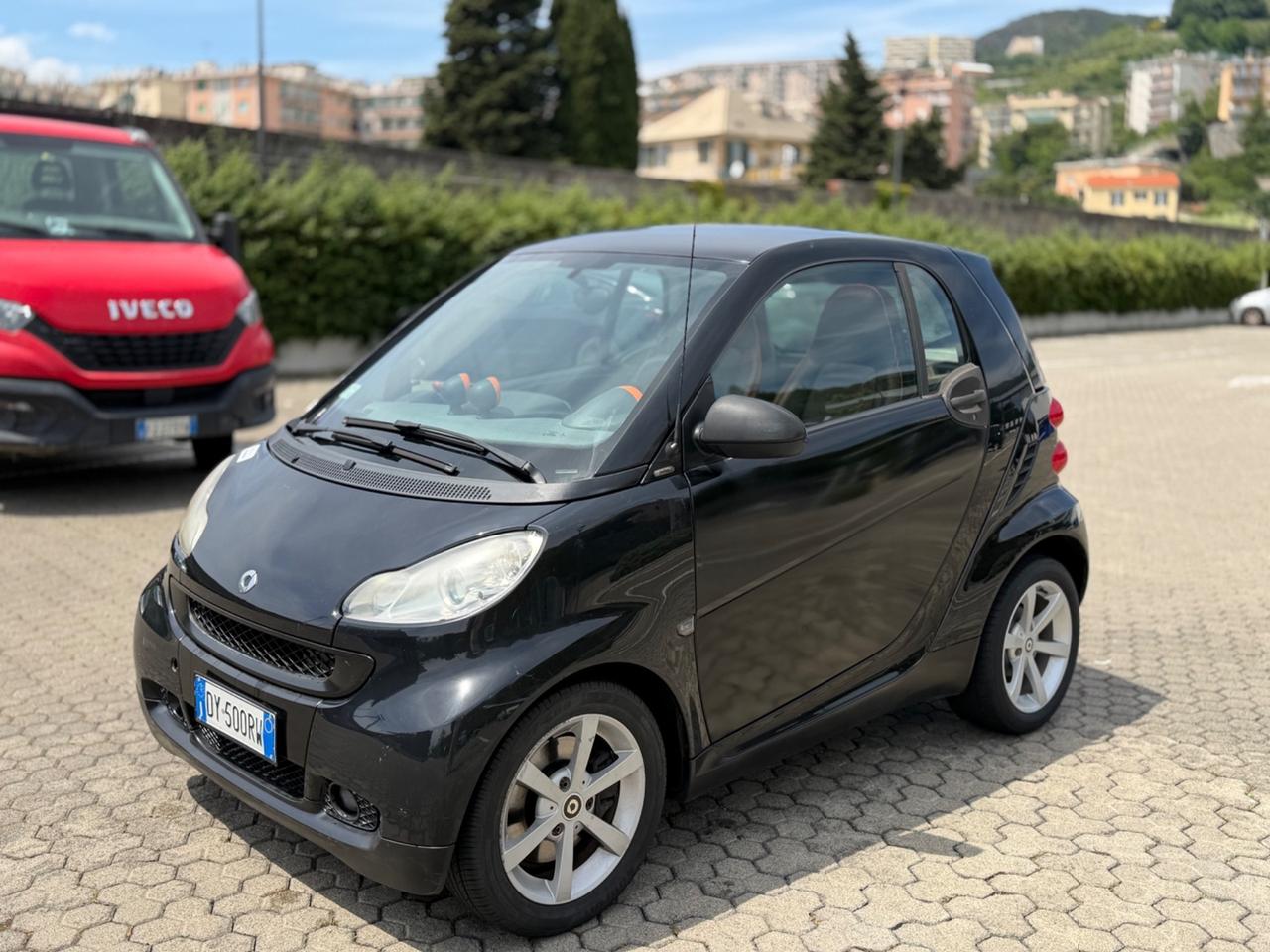 Smart Fortwo 1.0mhd 71cv km 49.000 - 2009 automatico