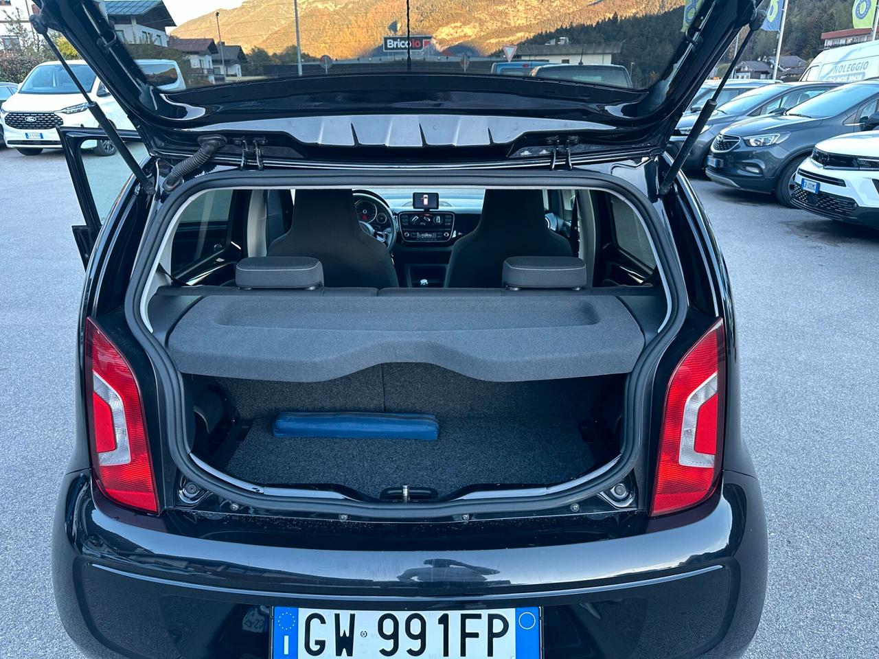 Volkswagen up! 1.0 75 CV 5p. high