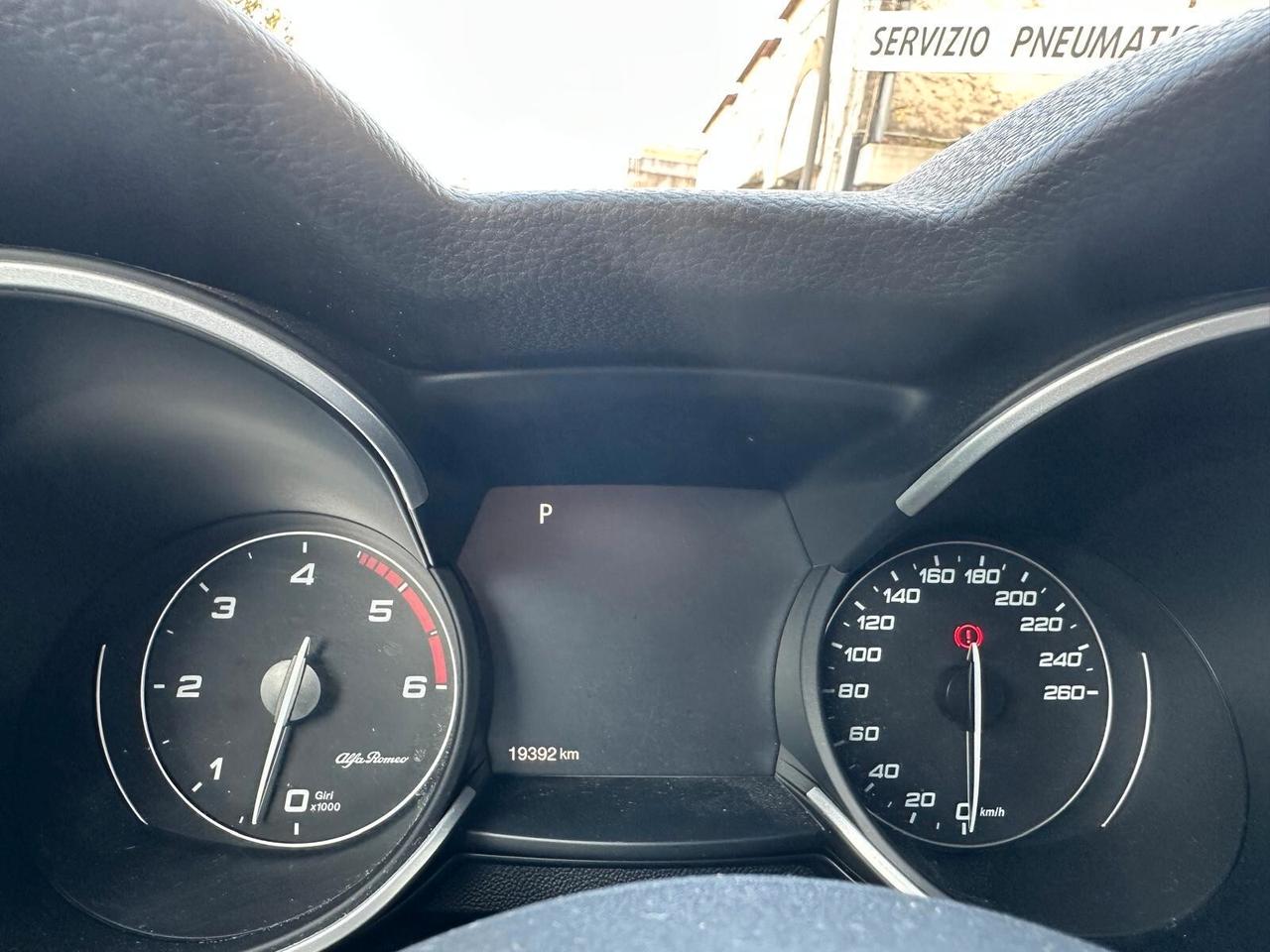 Alfa Romeo Stelvio 2.2 Turbodiesel 190 CV AT8 Q4 Business