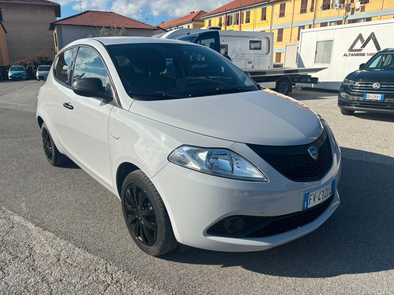 Lancia Ypsilon 1.2 69 CV 5 porte S&S Elefantino Blu