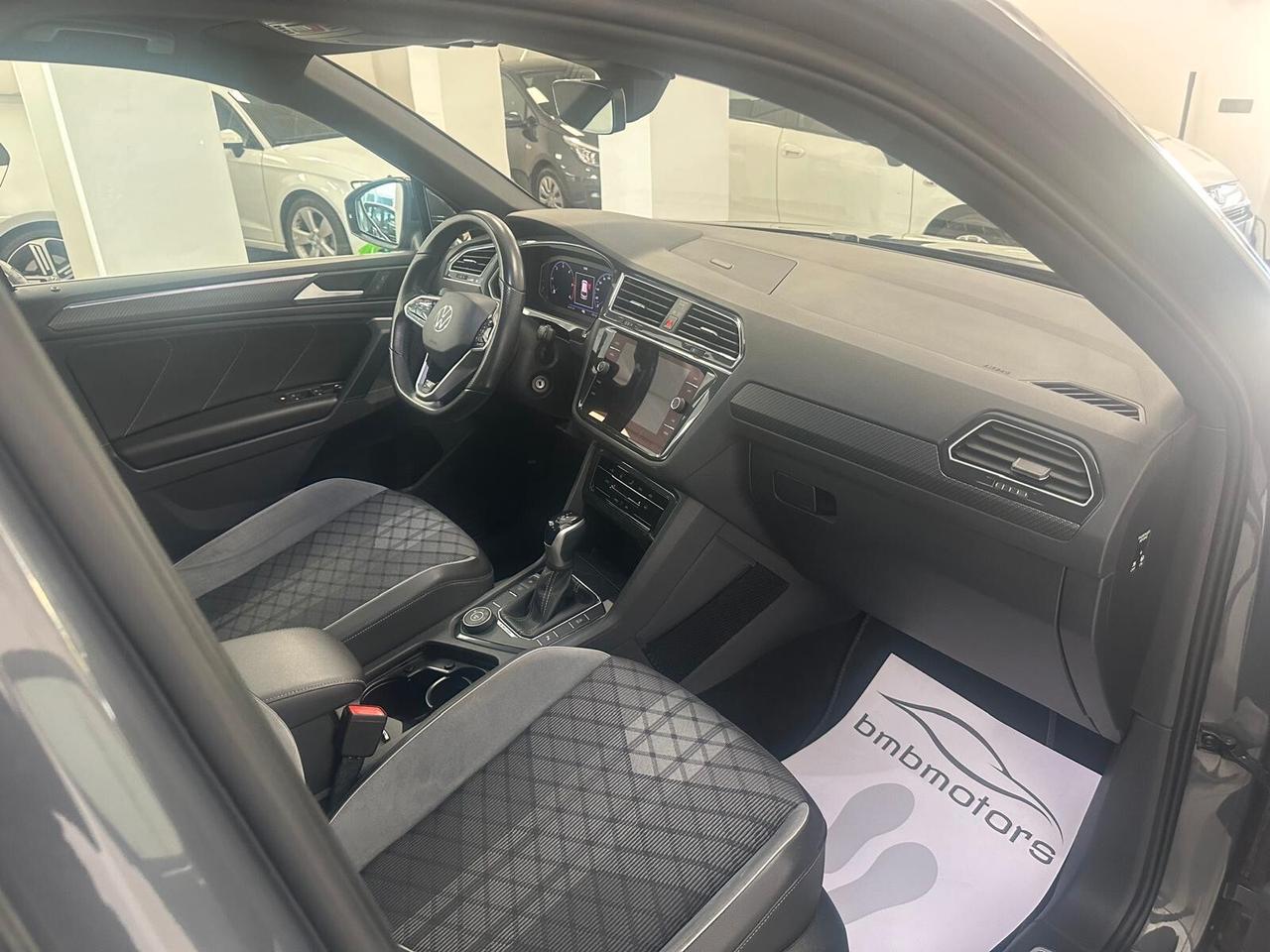 Volkswagen Tiguan 2.0 TDI 150 CV SCR DSG 4MOTION R-Line