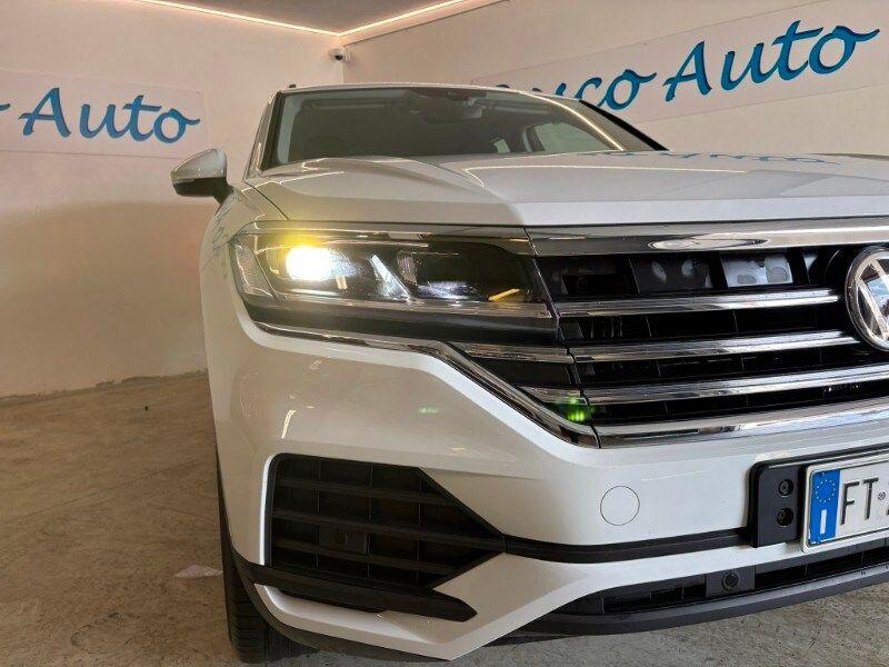 VOLKSWAGEN Touareg 3.0 V6 TDI 286 CV SCR Style