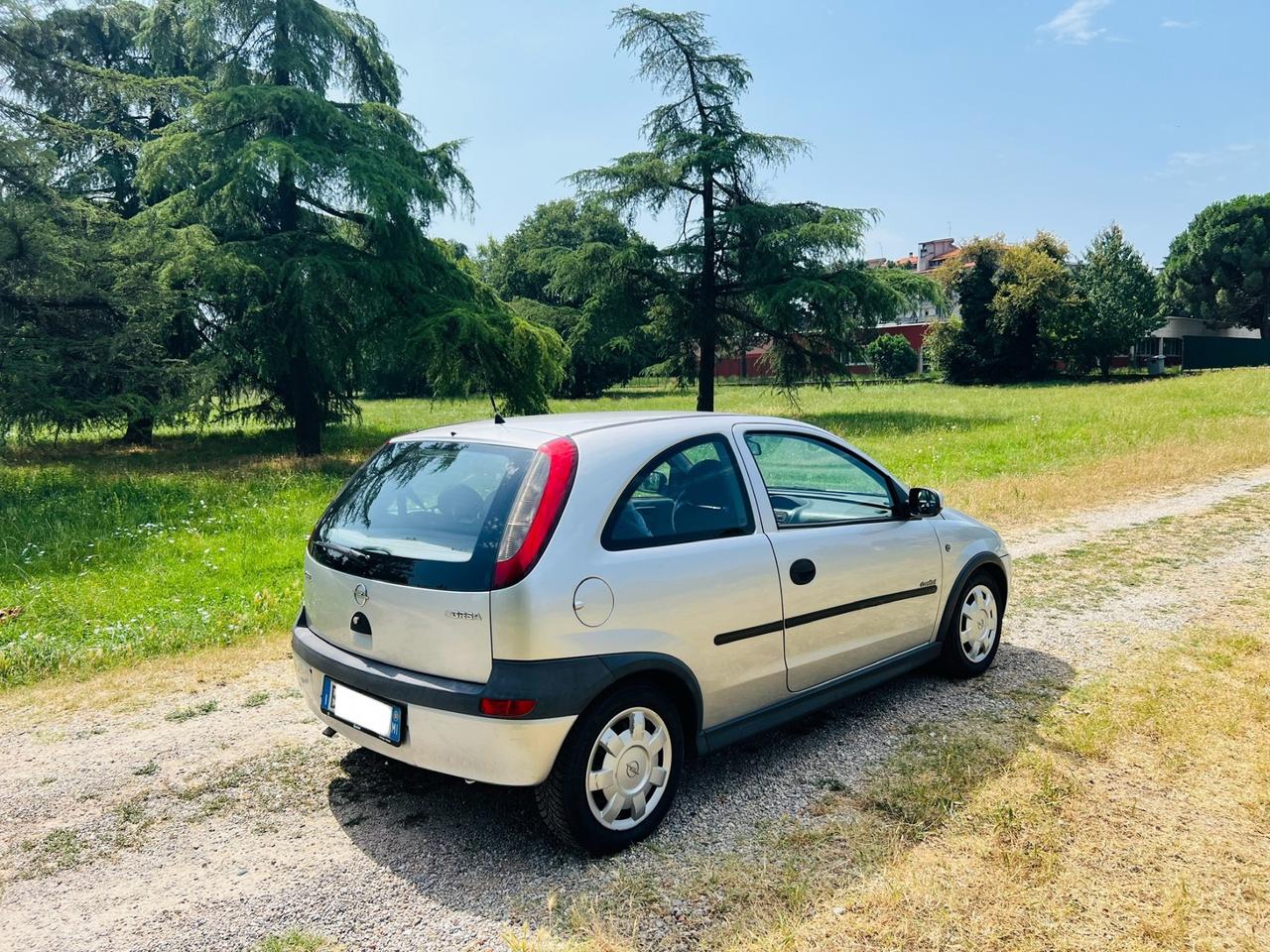 Opel Corsa 1.0i 12V cat 3 porte Club