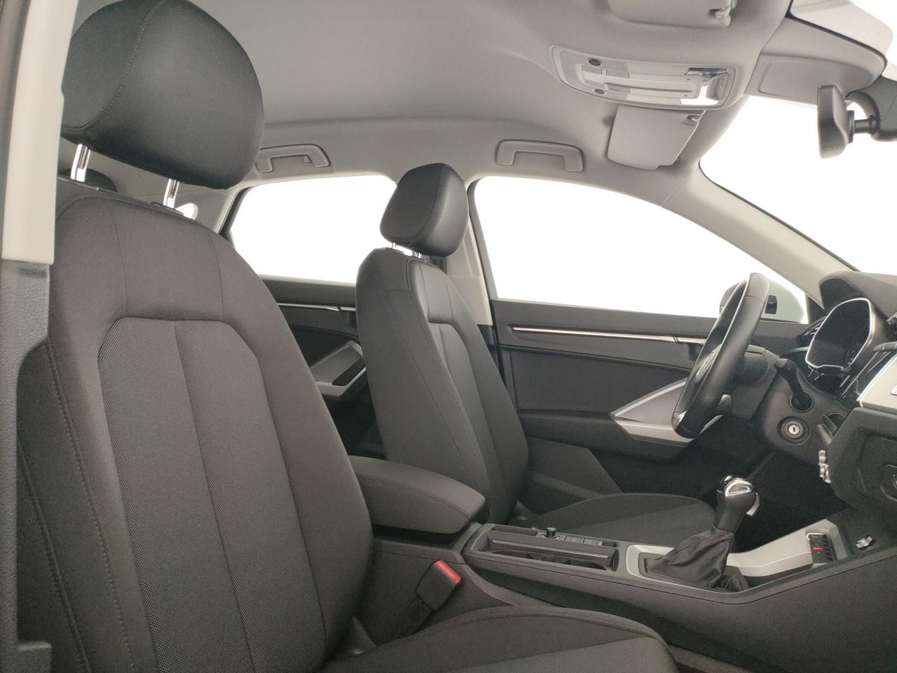 Audi Q3 sportback 45 1.4 tfsi e business plus s-tronic