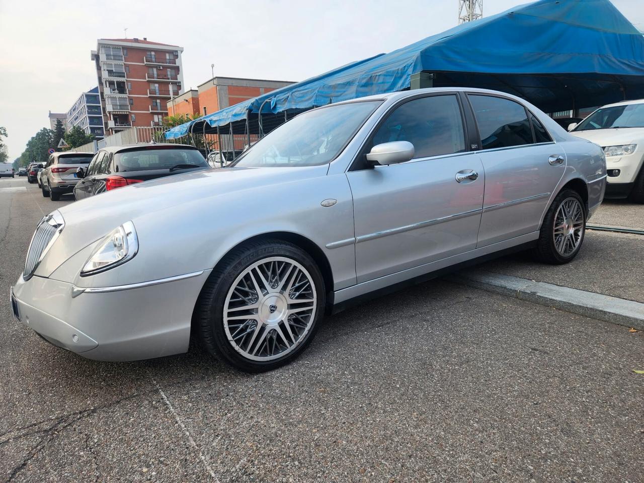 Lancia Thesis 2.4 JTD 20V aut. 100