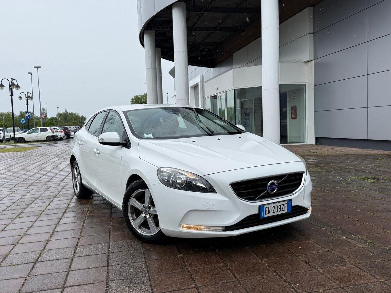 Volvo V40 D2 1.6