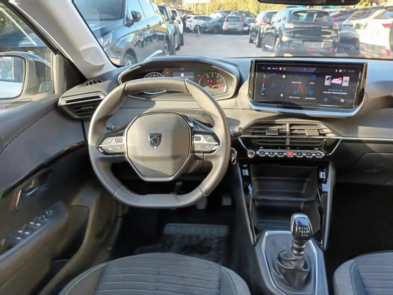 Peugeot 208 PureTech 100cv 5 porte Active*NAVI*PDC