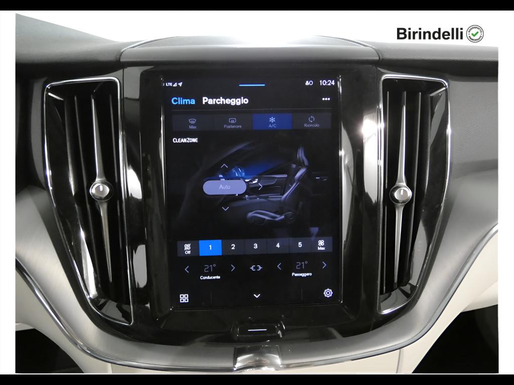 VOLVO XC60 (2017-->) - XC60 B4 (d) automatico Plus Bright