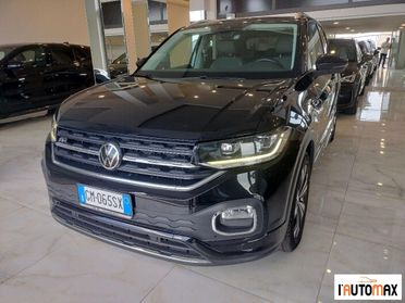 VOLKSWAGEN - T-Cross 1.0 TSI DSG R-Line