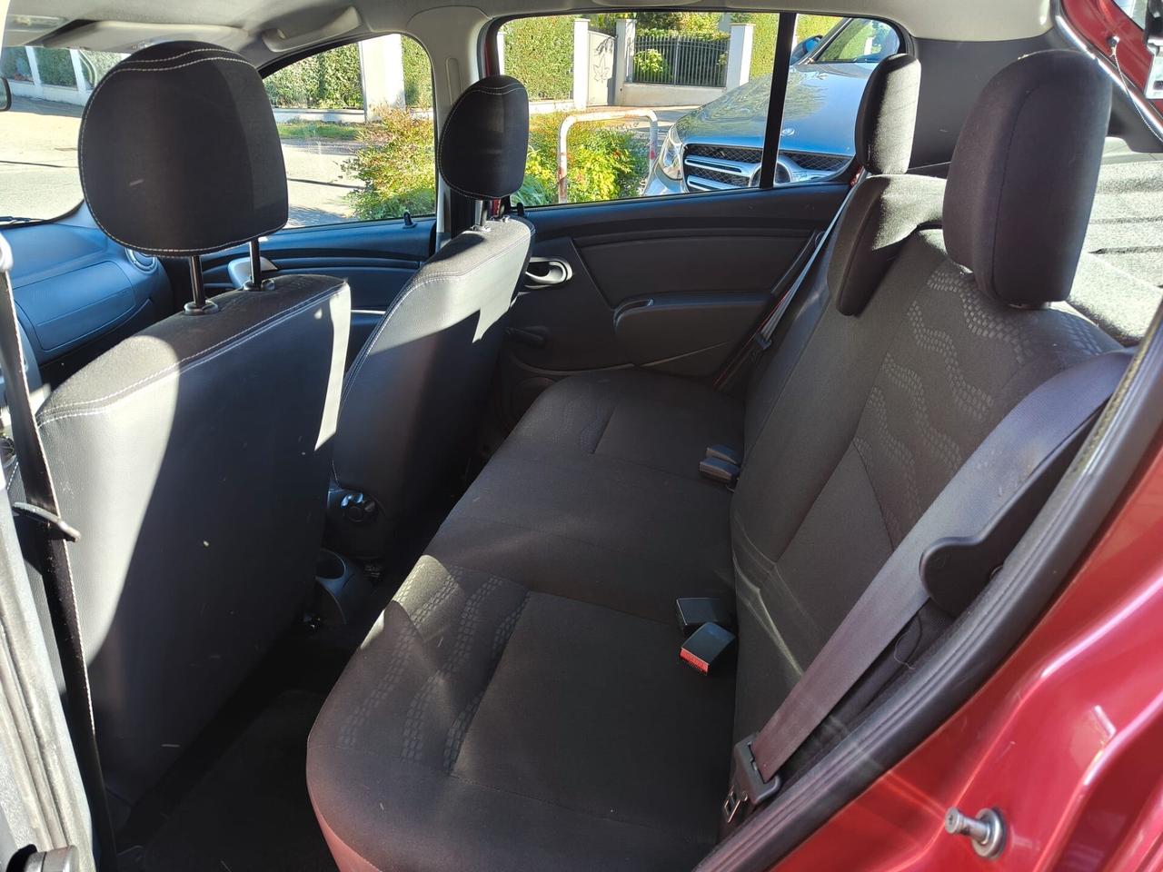 Dacia Sandero Stepway 1.6 8V 85CV