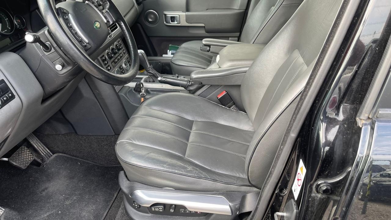 Land Rover Range Rover Range Rover 3.0 TDV8 SE