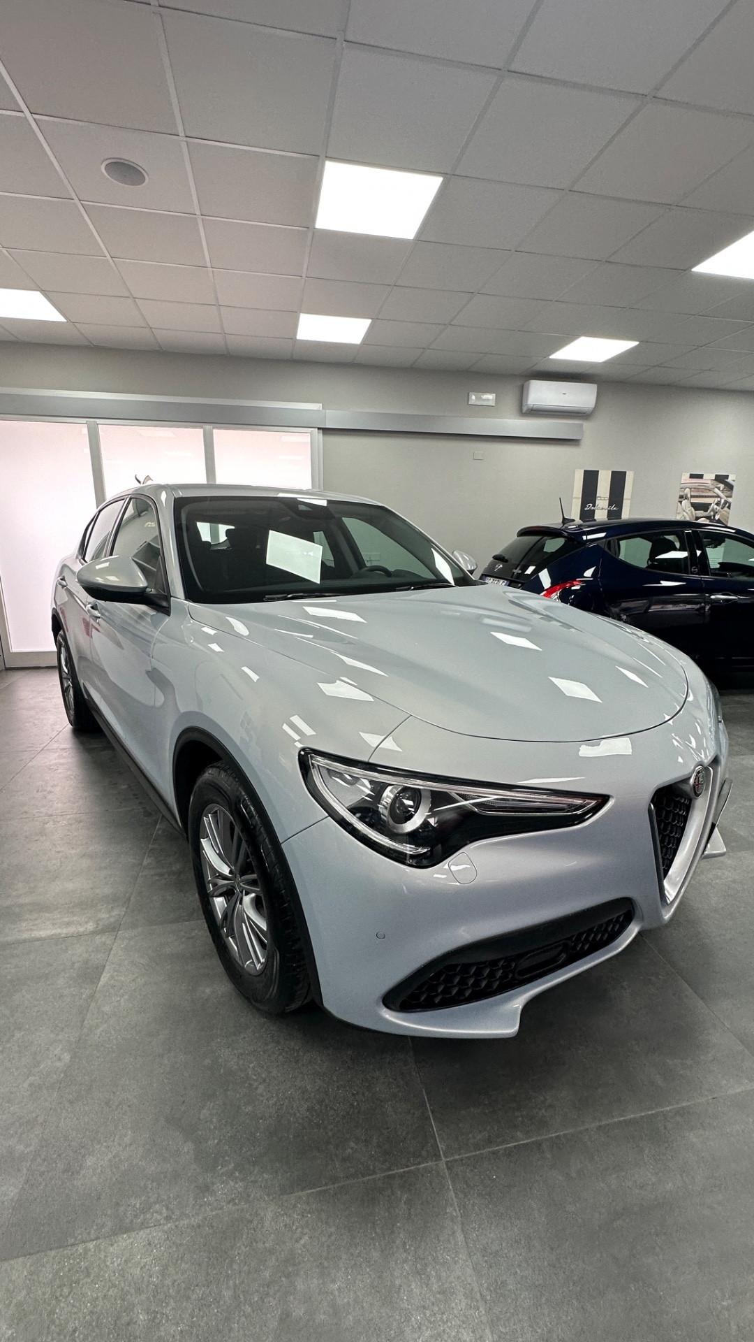 Alfa Romeo Stelvio 2.2 Turbodiesel 160 CV AT8 RWD Business