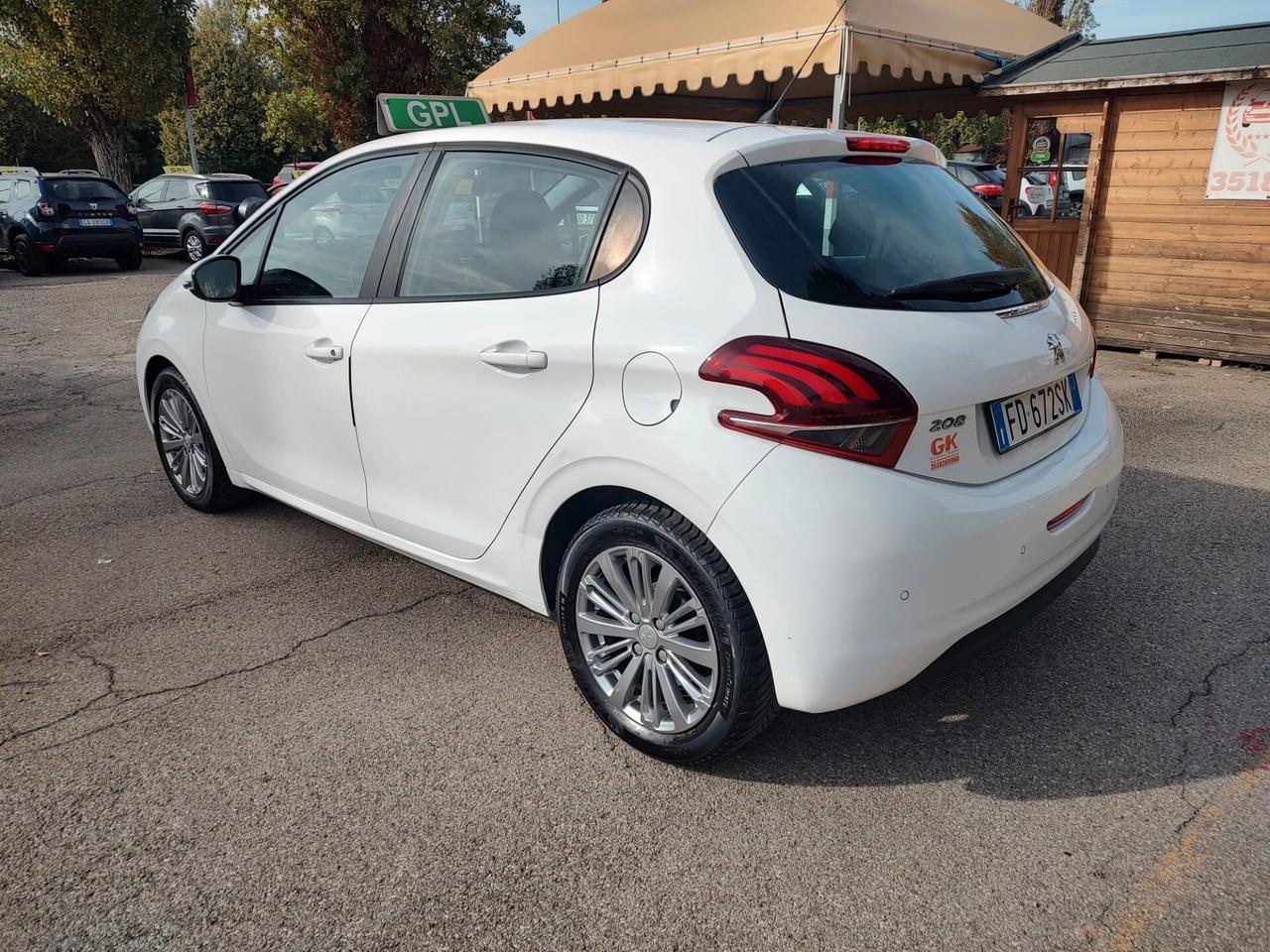 Peugeot 208 PureTech 82 5p. GPL Access, BENZINA\GPL, OK NEOPATENTATI