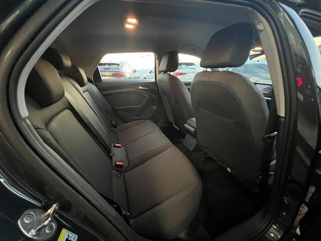 Audi A1 SPB 30 TFSI S tronic Business, Led, Carpaly, Neopatentati