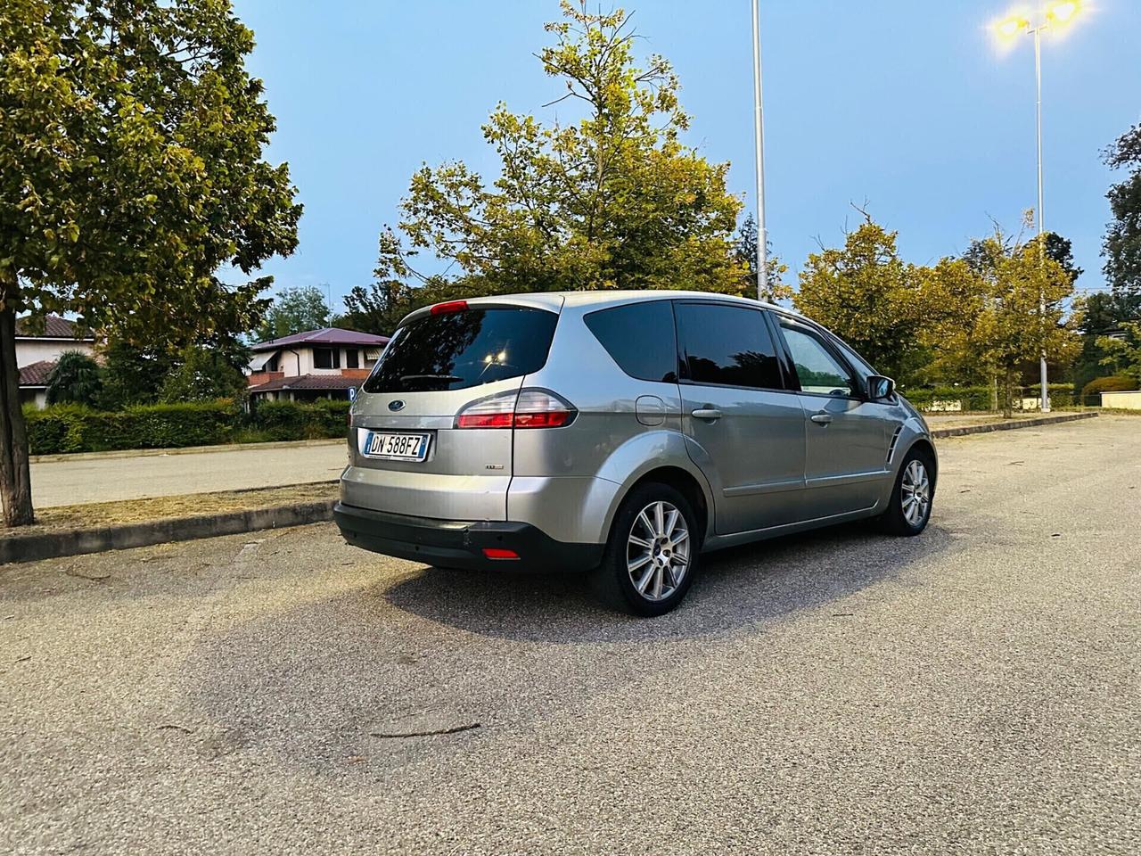 Ford S-Max 2.0 TDCi 140CV Titanium DPF