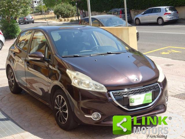 PEUGEOT 208 1.2 82 CV - GPL