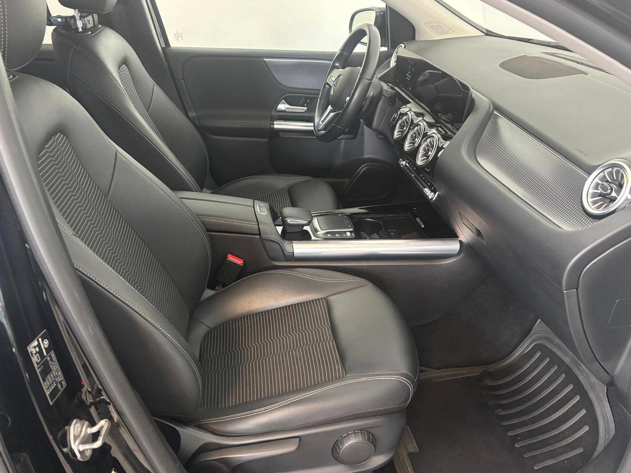 Mercedes-Benz Classe B - W247 2018 - B 180 Sport Plus auto