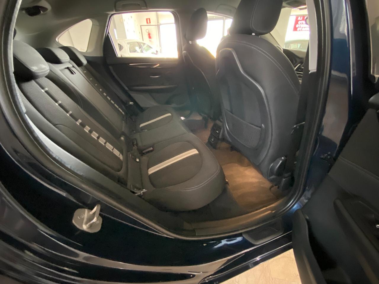 Bmw 216 216d Active Tourer Sport
