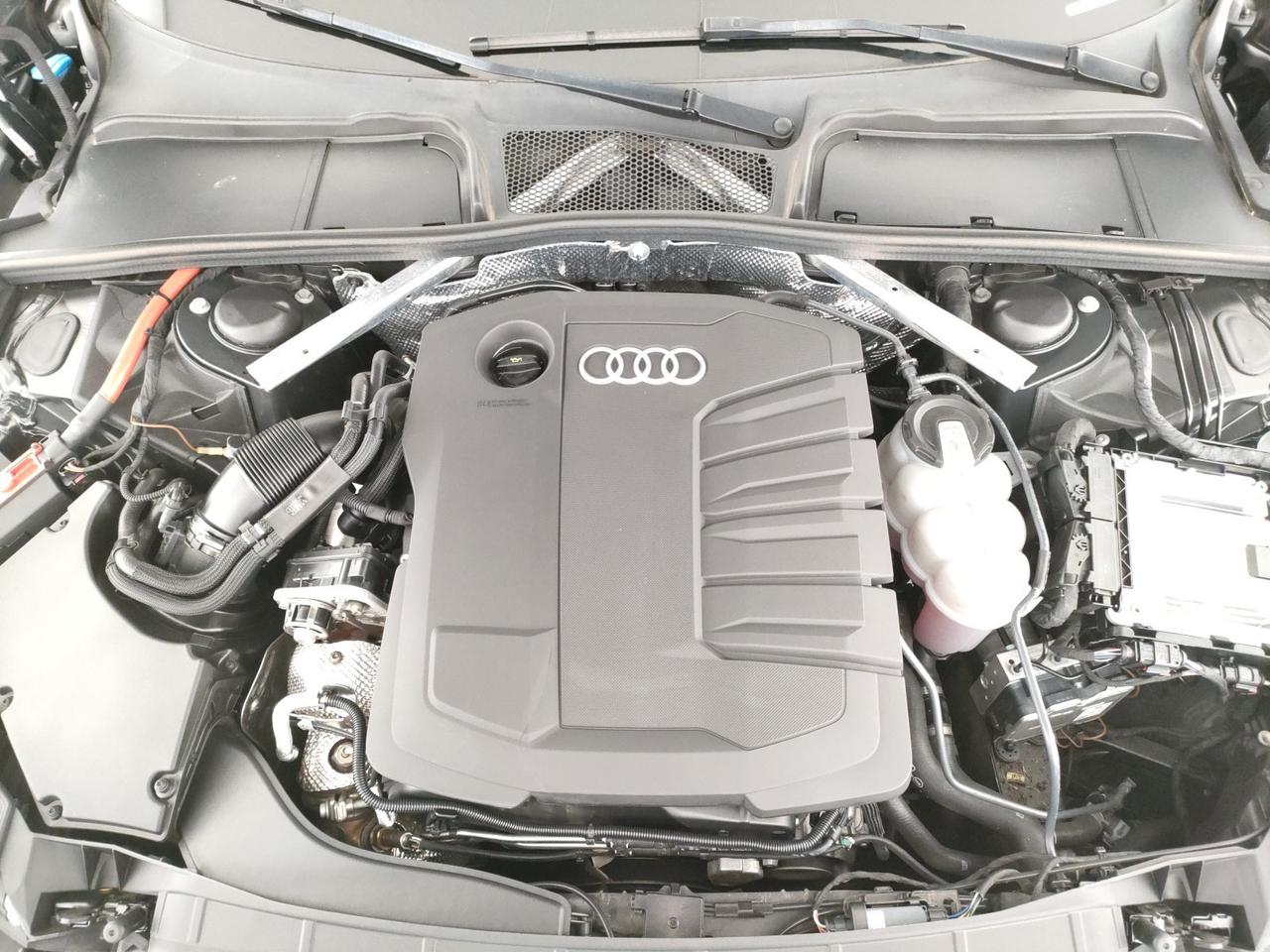 Audi A4 avant 35 2.0 tdi mhev business advanced 163cv s-tronic