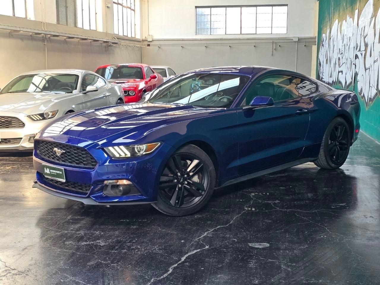 Ford Mustang 2.3 EcoBoost Manuale Performance Package