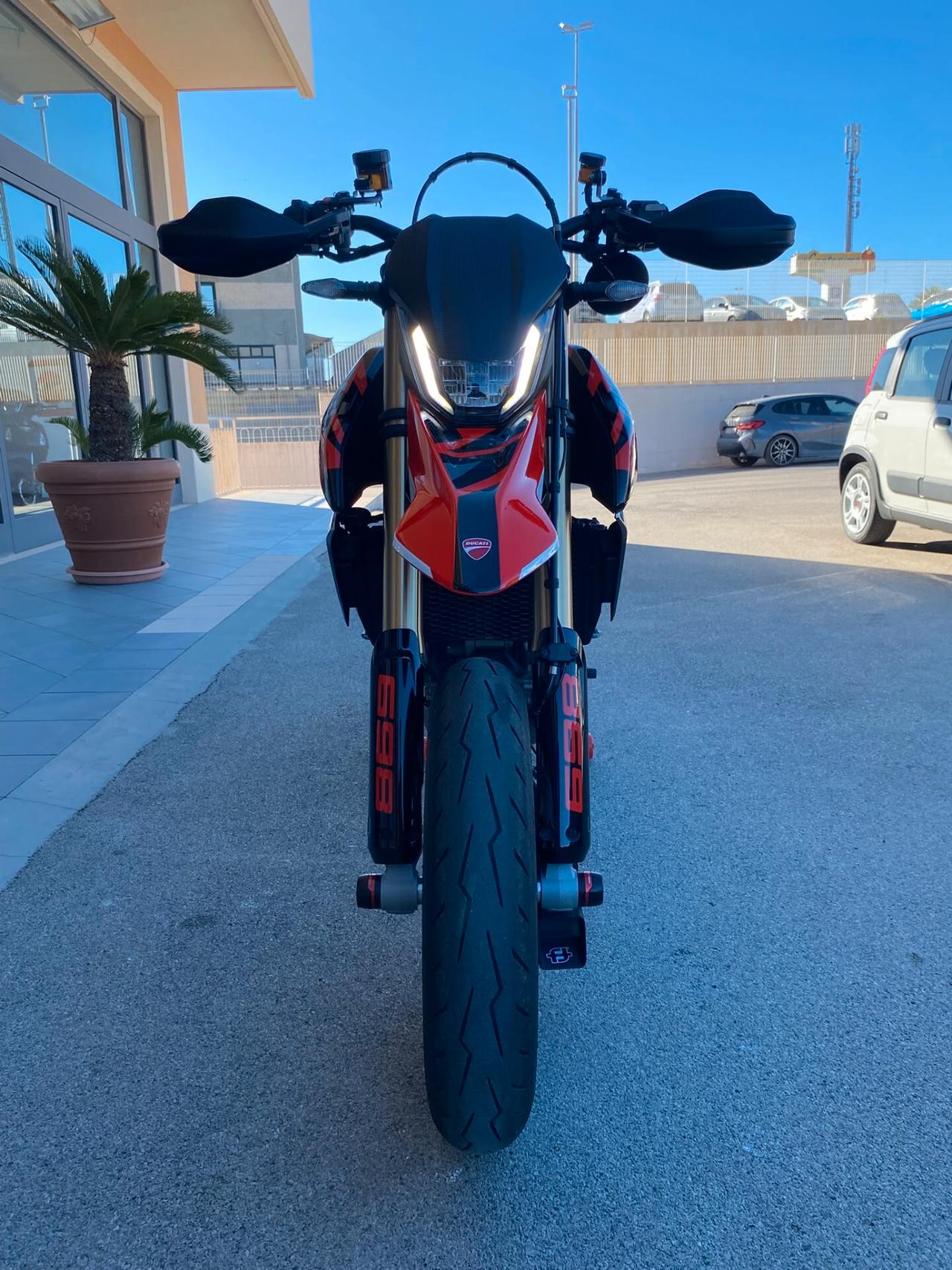 Ducati Hypermotard 698 mono RVE