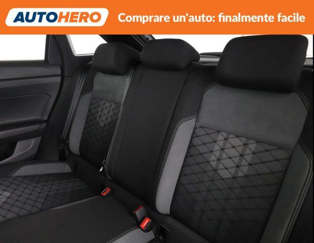 VOLKSWAGEN Taigo 1.0 TSI 110 CV DSG R-Line