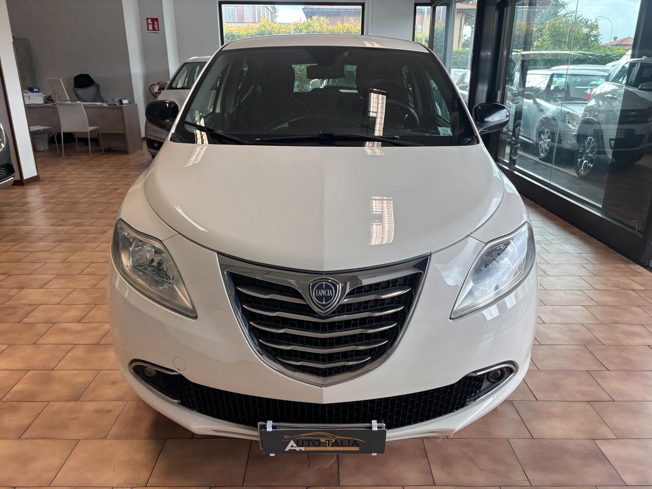 Lancia Ypsilon 1.3 mjt Silver s *PER NEOPATENTATI