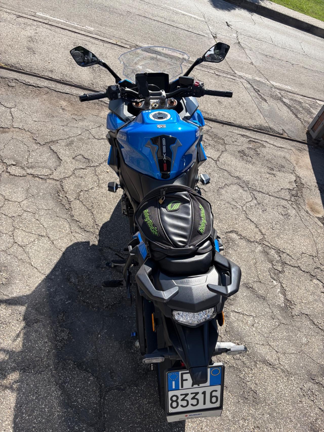 Suzuki GSX S 1000