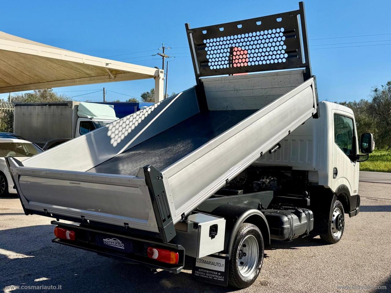 NT400 Cabstar 35.13 3.0TDi130 RIBALTABILE TRIL.