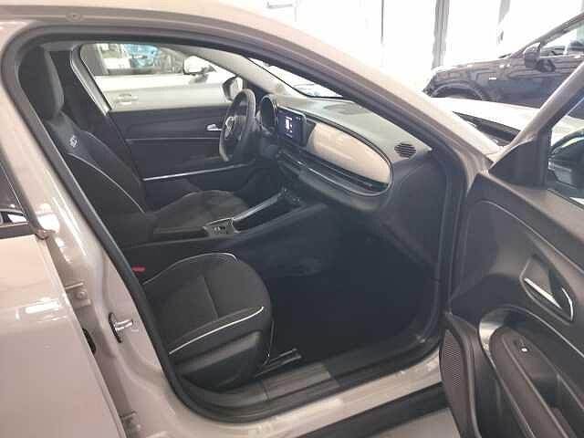Fiat 600 Hybrid Hybrid 145 CV DCT MHEV Pop
