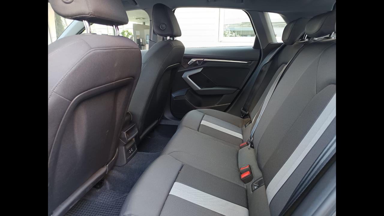 Audi Audi A3 Sportback Business Advanced 35 TFSI 110(150) kW(CV) S tronic