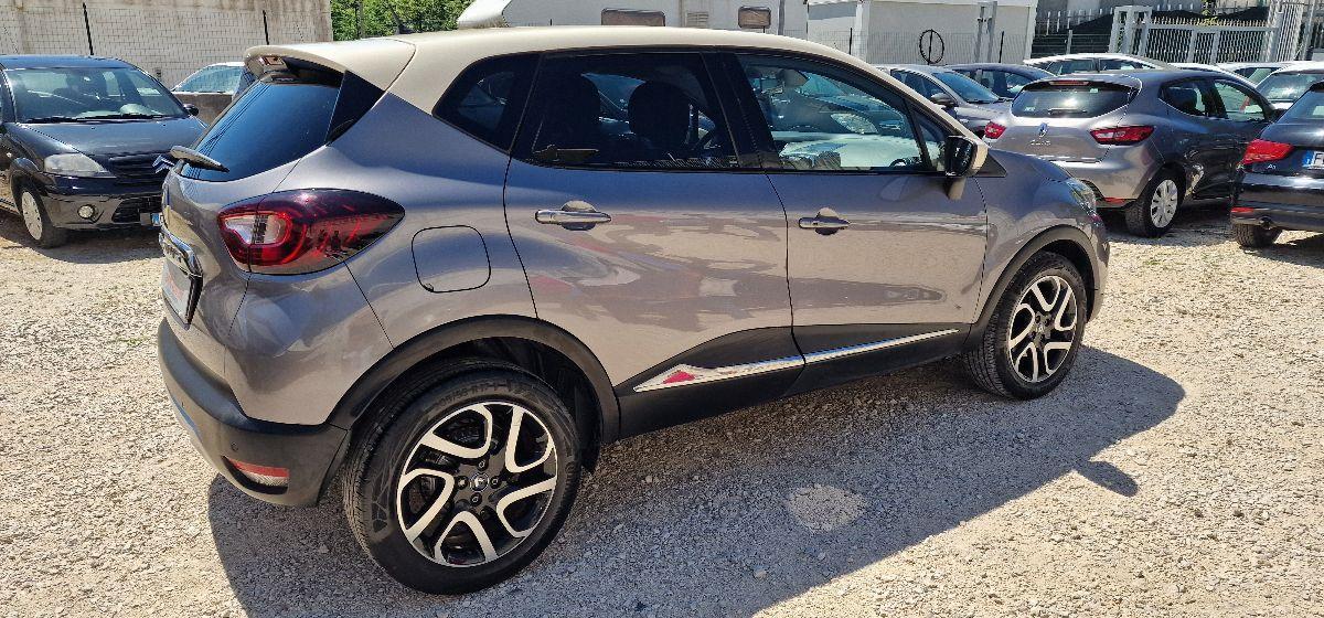 RENAULT Captur 1.5 DCI 110 CV Energy Intense
