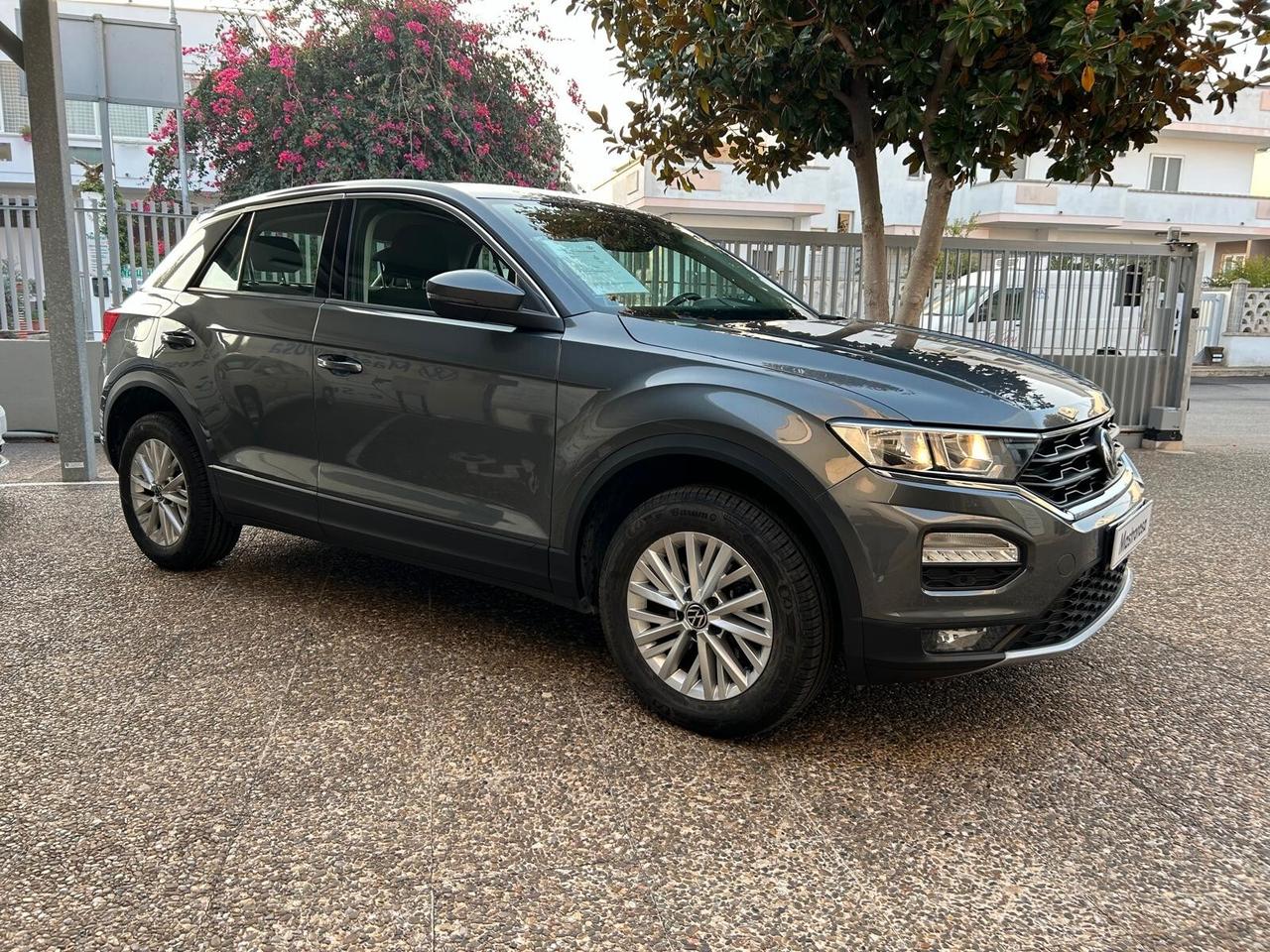 Volkswagen T-Roc 1.6 TDI SCR Business BlueMotion Technology