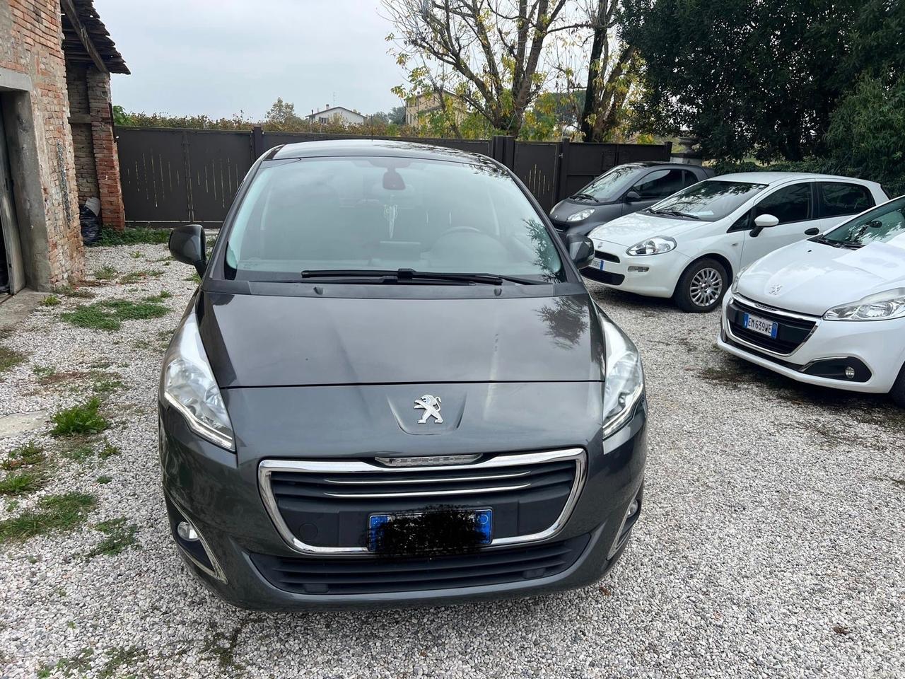Peugeot 5008 BlueHDi 120 S&S Allure